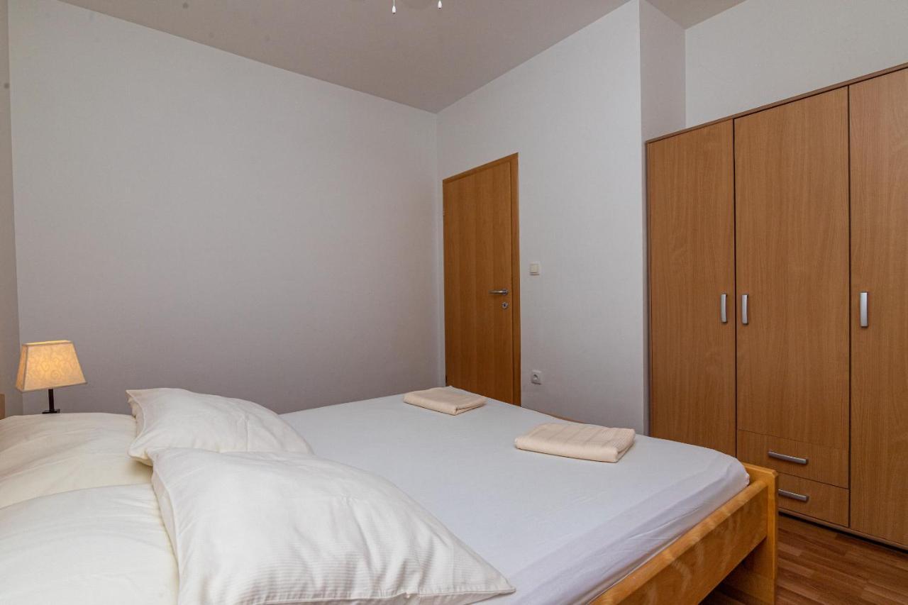 Apartment Janja *