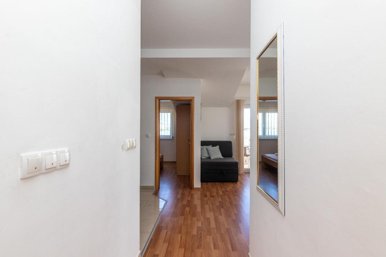 Janja Apartment Trogir