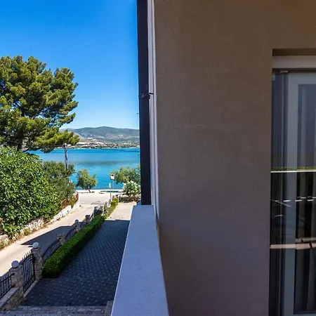 Apartments Janja Trogir Exteriér fotografie
