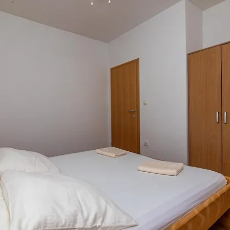Apartments Janja Trogir Exteriér fotografie